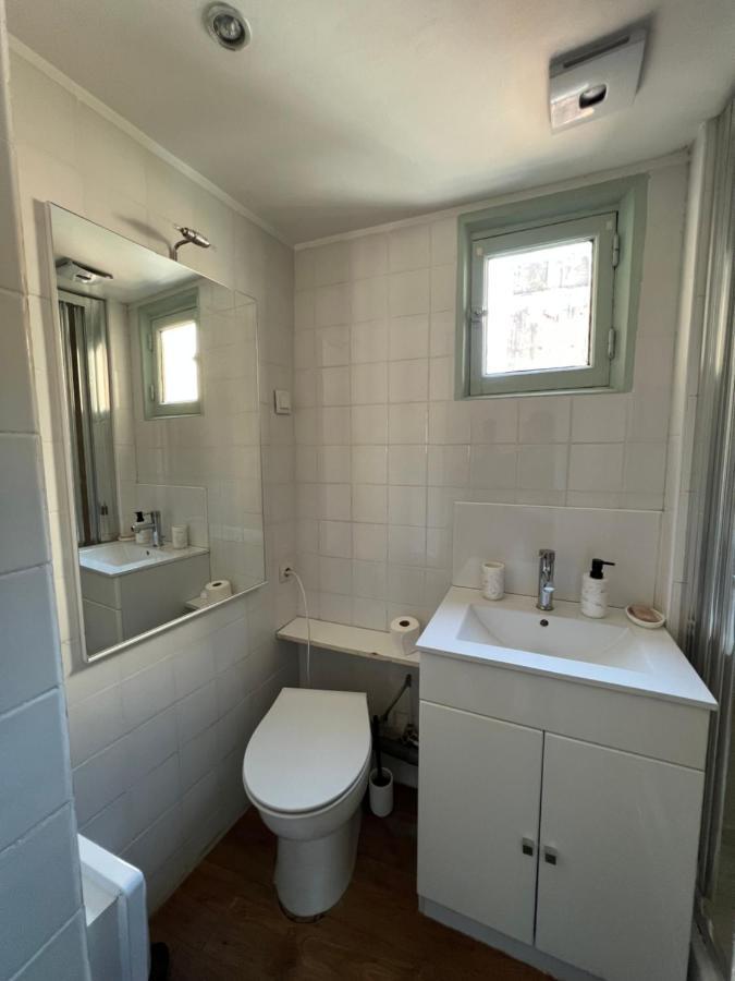 Apartamento RÉNOVÉ, vue SUR Palais des Papes, terrasse et WIFI TROISIEME ETAGE Aviñón Exterior foto