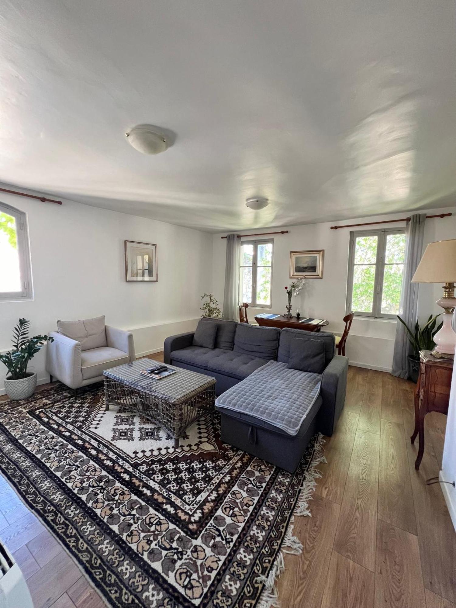Apartamento RÉNOVÉ, vue SUR Palais des Papes, terrasse et WIFI TROISIEME ETAGE Aviñón Exterior foto